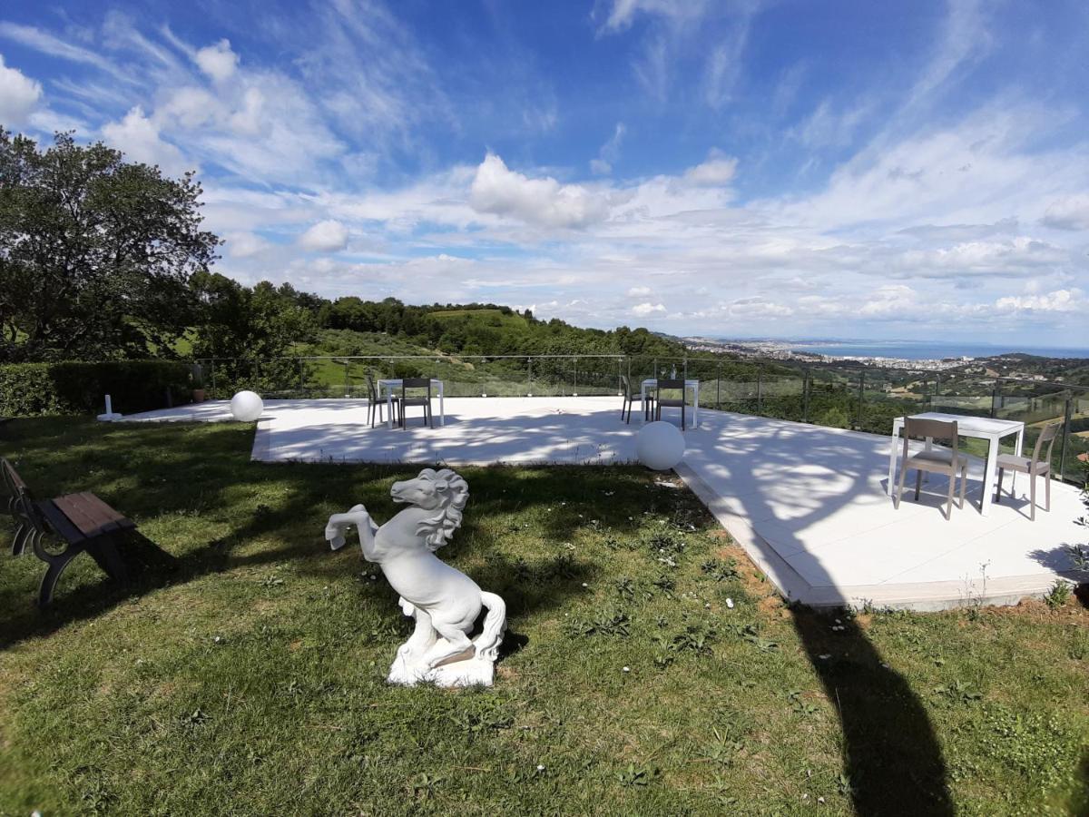 Villa De Ruschi Montacuto Exteriör bild